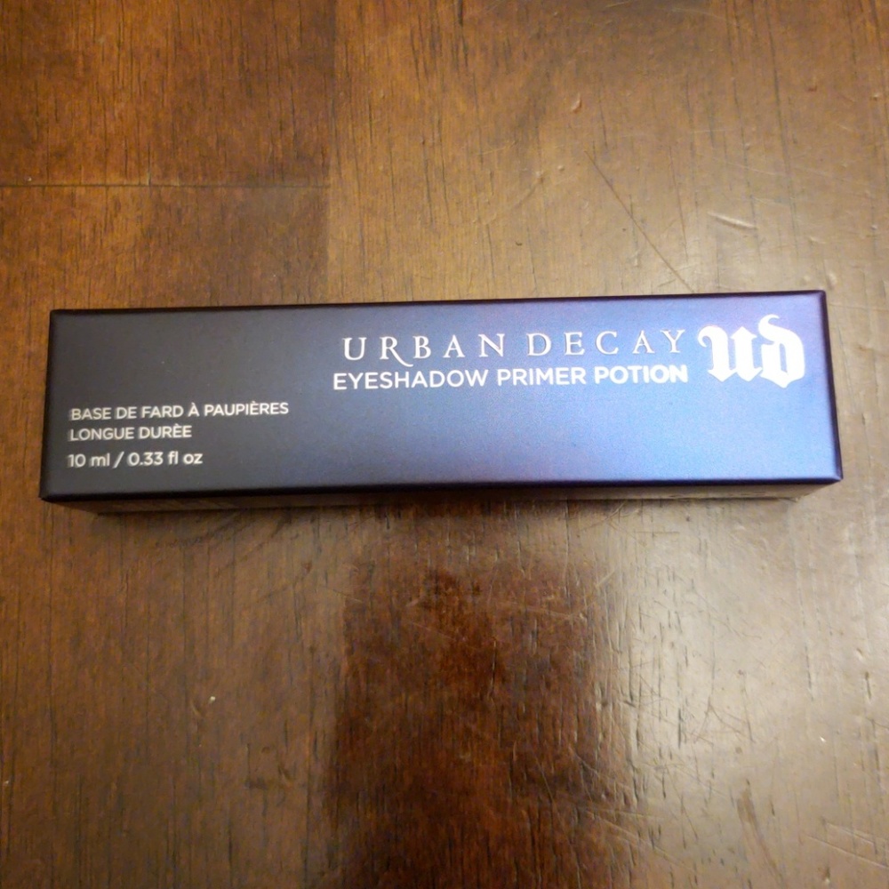 Urban Decay Eyeshadow Primer Potion